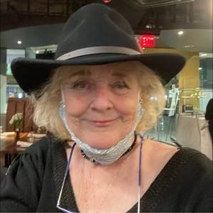 Meet your Posher, Lynne